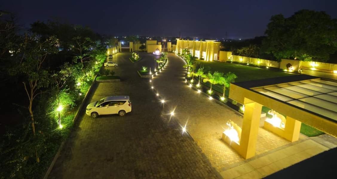Parklane Resort Dhanbad Exterior photo